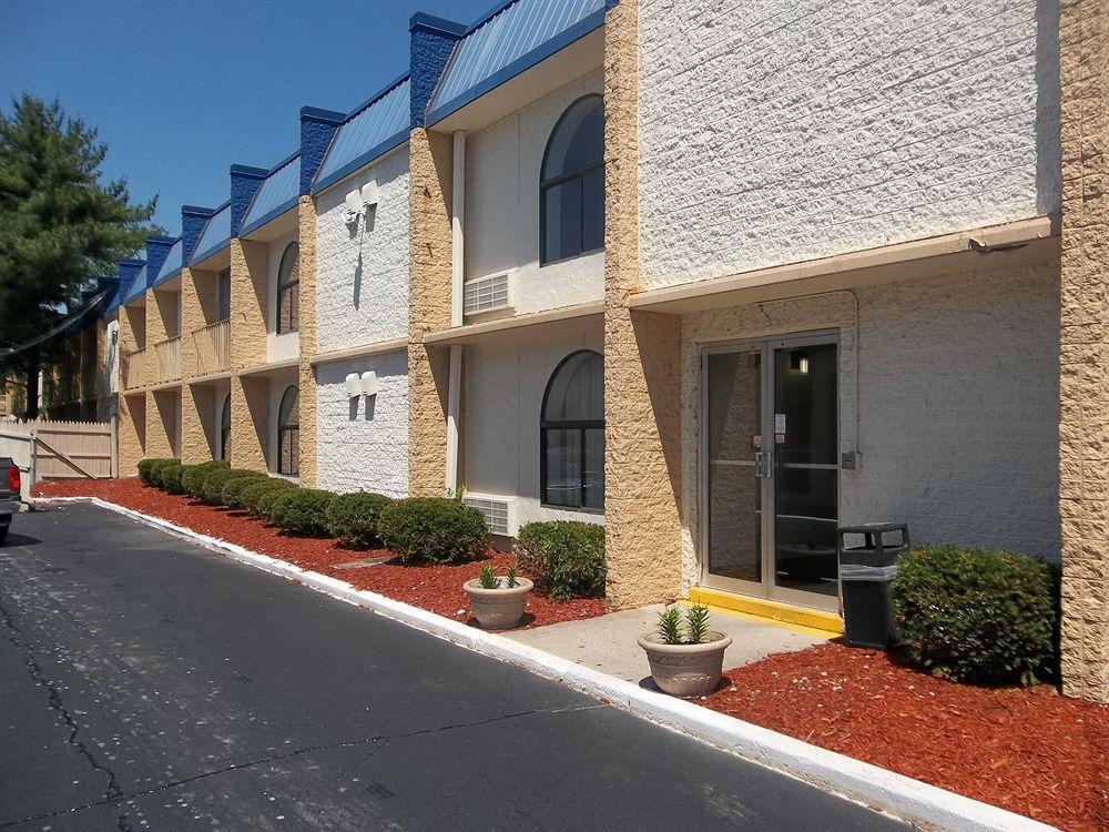 موتيل Northwood أمريكاز بيست فاليو إن آند سويتس نورثوود توليدو المظهر الخارجي الصورة